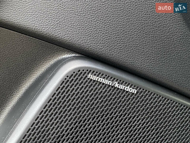 Чорний Кіа Soul EV, об'ємом двигуна 0 л та пробігом 67 тис. км за 18399 $, фото 26 на Automoto.ua