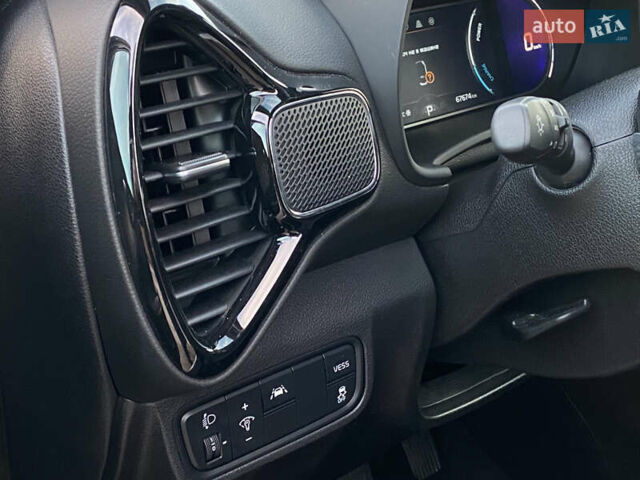 Чорний Кіа Soul EV, об'ємом двигуна 0 л та пробігом 67 тис. км за 18399 $, фото 28 на Automoto.ua