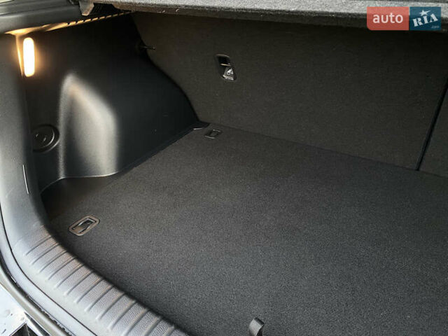 Чорний Кіа Soul EV, об'ємом двигуна 0 л та пробігом 67 тис. км за 18399 $, фото 50 на Automoto.ua