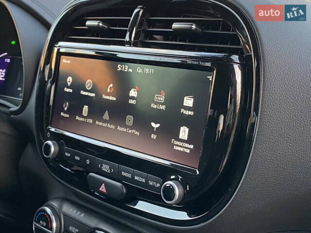 Чорний Кіа Soul EV, об'ємом двигуна 0 л та пробігом 67 тис. км за 18399 $, фото 33 на Automoto.ua