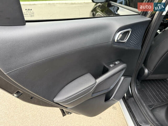 Чорний Кіа Soul EV, об'ємом двигуна 0 л та пробігом 35 тис. км за 20900 $, фото 42 на Automoto.ua