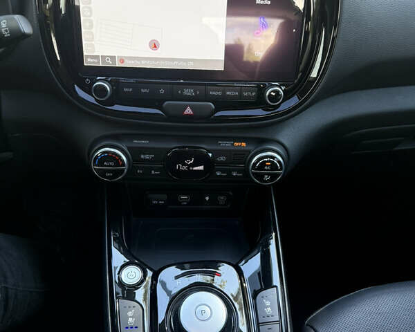 Черный Киа Soul EV, объемом двигателя 0 л и пробегом 32 тыс. км за 20900 $, фото 25 на Automoto.ua