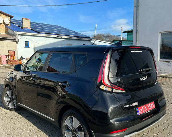 Черный Киа Soul EV, объемом двигателя 0 л и пробегом 15 тыс. км за 17900 $, фото 8 на Automoto.ua