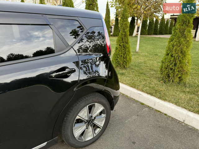 Чорний Кіа Soul EV, об'ємом двигуна 0 л та пробігом 35 тис. км за 20900 $, фото 8 на Automoto.ua