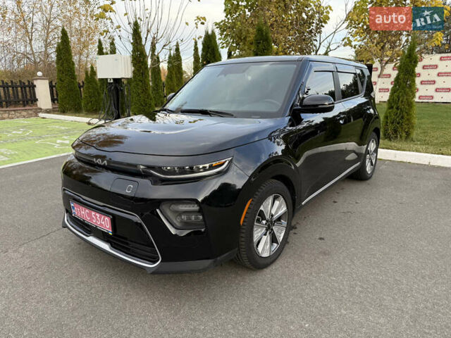 Чорний Кіа Soul EV, об'ємом двигуна 0 л та пробігом 35 тис. км за 20900 $, фото 1 на Automoto.ua