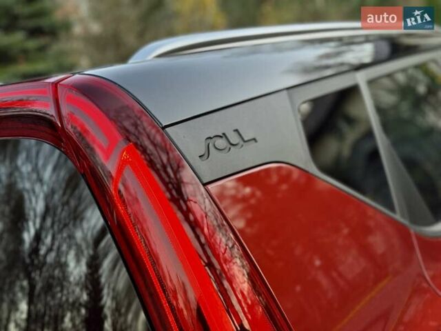 Красный Киа Soul EV, объемом двигателя 0 л и пробегом 129 тыс. км за 16750 $, фото 38 на Automoto.ua