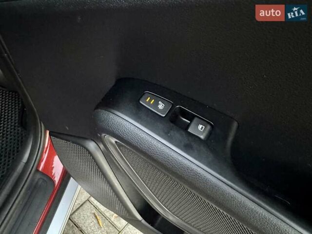 Красный Киа Soul EV, объемом двигателя 0 л и пробегом 129 тыс. км за 16750 $, фото 90 на Automoto.ua