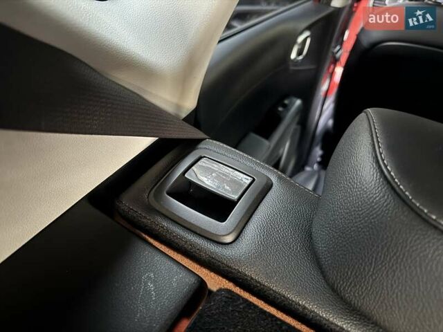 Красный Киа Soul EV, объемом двигателя 0 л и пробегом 129 тыс. км за 16750 $, фото 111 на Automoto.ua