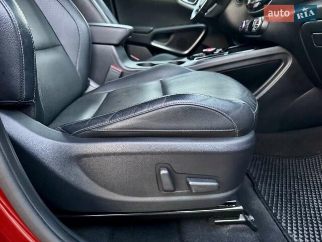 Красный Киа Soul EV, объемом двигателя 0 л и пробегом 129 тыс. км за 16750 $, фото 86 на Automoto.ua