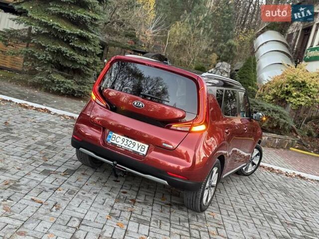 Красный Киа Soul EV, объемом двигателя 0 л и пробегом 129 тыс. км за 16750 $, фото 33 на Automoto.ua