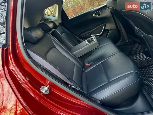 Красный Киа Soul EV, объемом двигателя 0 л и пробегом 129 тыс. км за 16750 $, фото 93 на Automoto.ua
