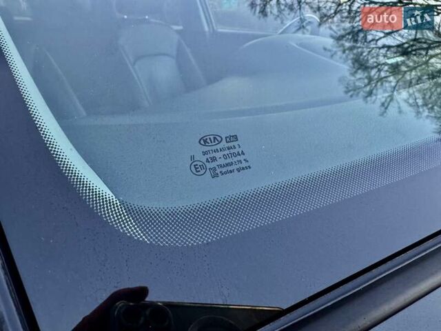 Красный Киа Soul EV, объемом двигателя 0 л и пробегом 129 тыс. км за 16750 $, фото 10 на Automoto.ua