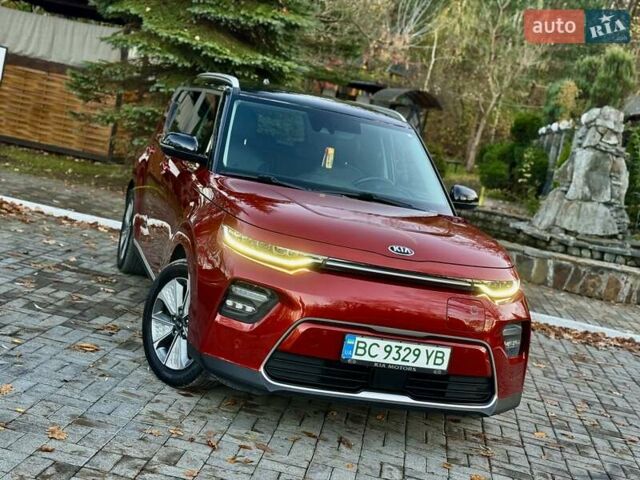 Красный Киа Soul EV, объемом двигателя 0 л и пробегом 129 тыс. км за 16750 $, фото 3 на Automoto.ua