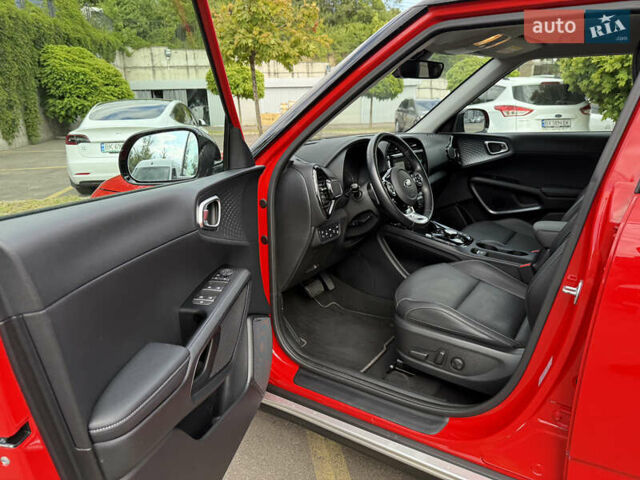 Киа Soul EV 2020 в Ровно на Automoto.ua Красный Киа Soul EV, объемом двигателя 0 л и пробегом 23 тыс. км за 19999 $, фото 34 на Automoto.ua
