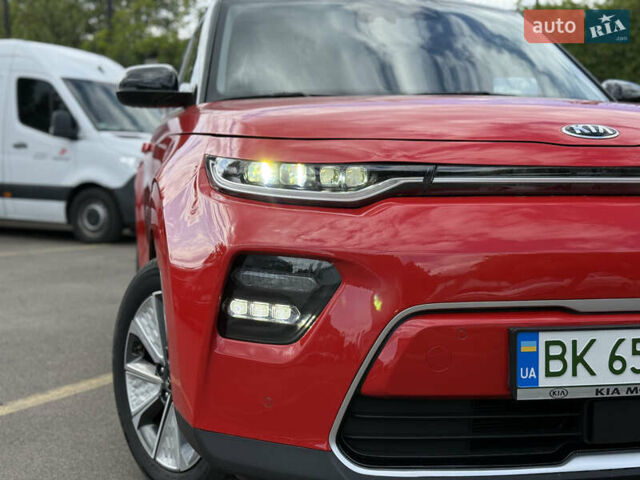 Киа Soul EV 2020 в Ровно на Automoto.ua Красный Киа Soul EV, объемом двигателя 0 л и пробегом 23 тыс. км за 19999 $, фото 18 на Automoto.ua