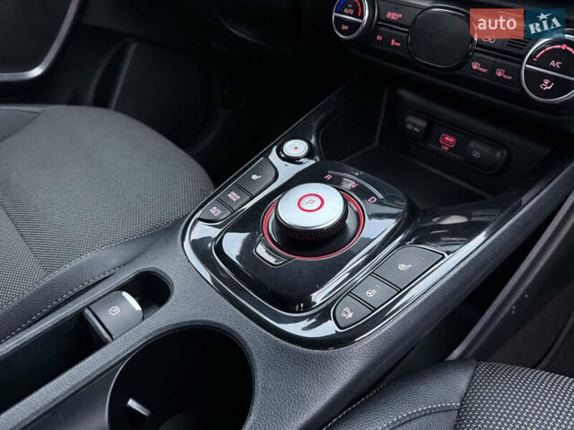 Красный Киа Soul EV, объемом двигателя 0 л и пробегом 120 тыс. км за 17500 $, фото 28 на Automoto.ua