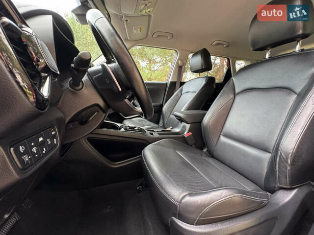 Червоний Кіа Soul EV, об'ємом двигуна 0 л та пробігом 40 тис. км за 21900 $, фото 18 на Automoto.ua