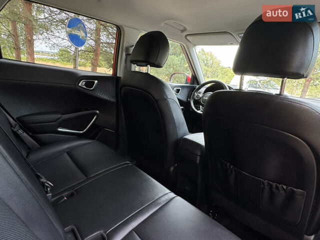 Червоний Кіа Soul EV, об'ємом двигуна 0 л та пробігом 40 тис. км за 21900 $, фото 28 на Automoto.ua