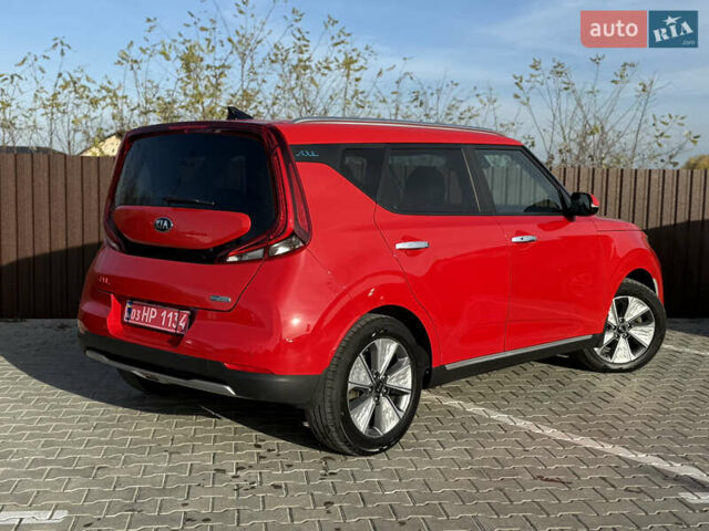 Красный Киа Soul EV, объемом двигателя 0 л и пробегом 120 тыс. км за 17500 $, фото 9 на Automoto.ua