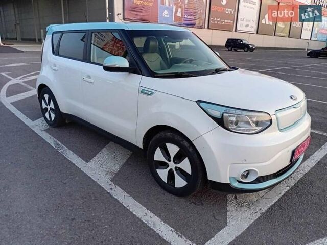 Киа Soul EV, объемом двигателя 0 л и пробегом 156 тыс. км за 4700 $, фото 1 на Automoto.ua