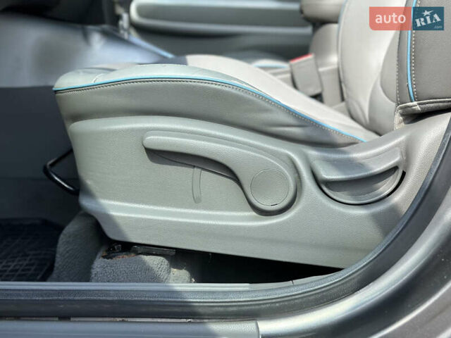 Киа Soul EV, объемом двигателя 0 л и пробегом 152 тыс. км за 6500 $, фото 24 на Automoto.ua