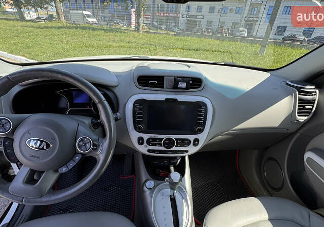 Кіа Soul EV, об'ємом двигуна 0 л та пробігом 94 тис. км за 8500 $, фото 4 на Automoto.ua