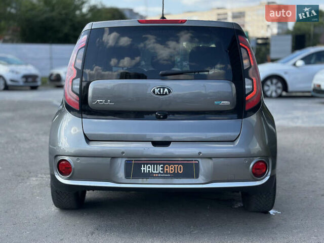 Киа Soul EV, объемом двигателя 0 л и пробегом 152 тыс. км за 6500 $, фото 15 на Automoto.ua