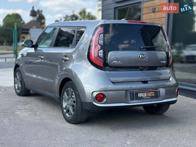 Киа Soul EV, объемом двигателя 0 л и пробегом 152 тыс. км за 6500 $, фото 13 на Automoto.ua