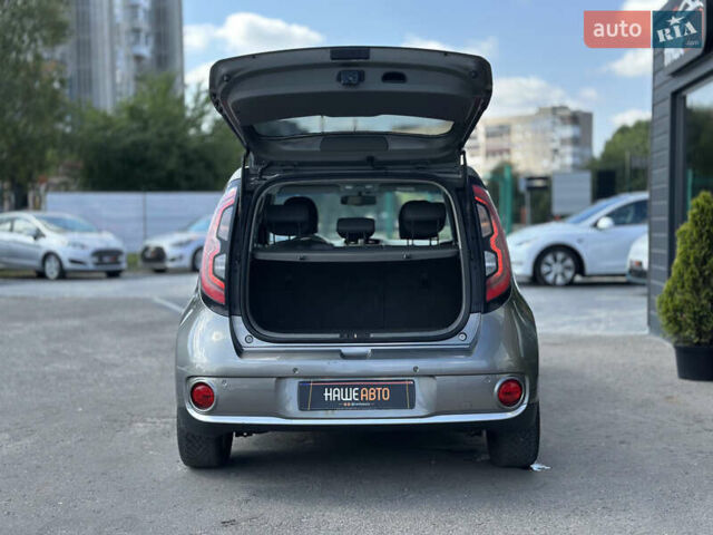 Киа Soul EV, объемом двигателя 0 л и пробегом 152 тыс. км за 6500 $, фото 16 на Automoto.ua