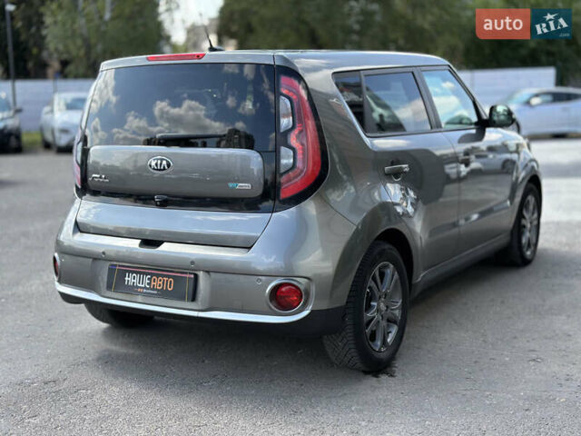 Киа Soul EV, объемом двигателя 0 л и пробегом 152 тыс. км за 6500 $, фото 17 на Automoto.ua