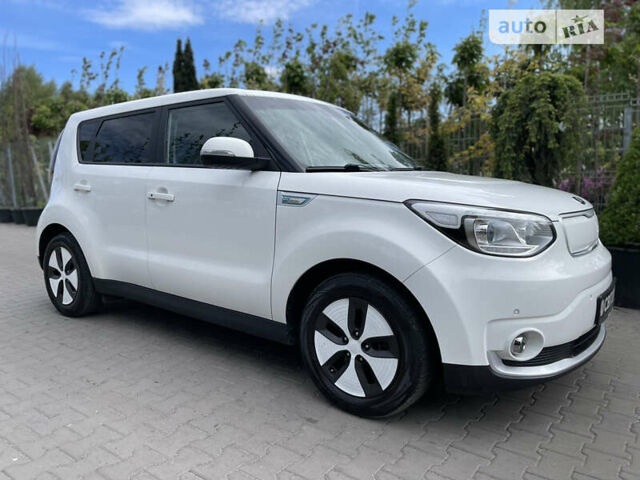 Кіа Soul EV, об'ємом двигуна 0 л та пробігом 100 тис. км за 7999 $, фото 3 на Automoto.ua