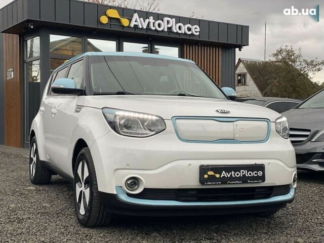 Киа Soul EV, объемом двигателя 0 л и пробегом 116 тыс. км за 7800 $, фото 6 на Automoto.ua