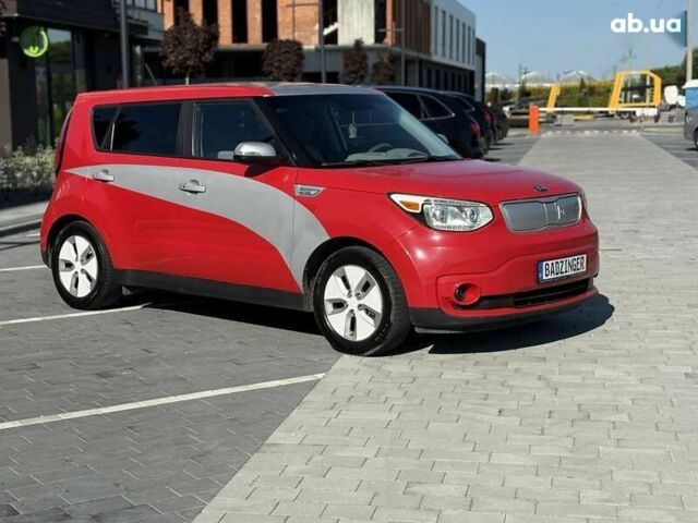 Киа Soul EV, объемом двигателя 0 л и пробегом 115 тыс. км за 7400 $, фото 10 на Automoto.ua