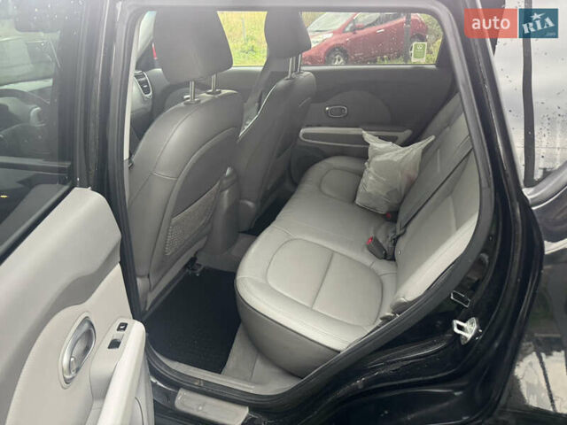 Киа Soul EV, объемом двигателя 0 л и пробегом 149 тыс. км за 5600 $, фото 9 на Automoto.ua