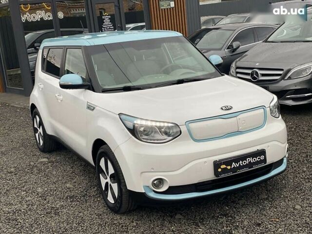 Киа Soul EV, объемом двигателя 0 л и пробегом 116 тыс. км за 7800 $, фото 7 на Automoto.ua