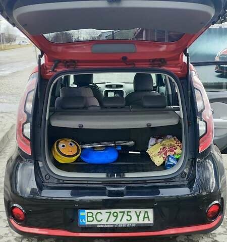 Кіа Soul EV, об'ємом двигуна 0 л та пробігом 111 тис. км за 9500 $, фото 18 на Automoto.ua