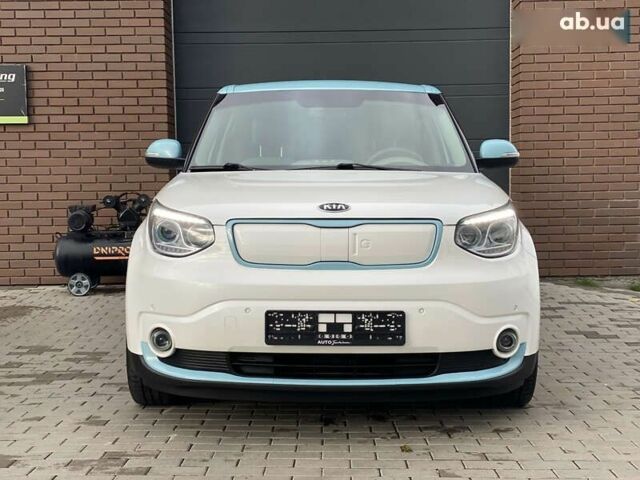Киа Soul EV, объемом двигателя 0 л и пробегом 116 тыс. км за 7800 $, фото 23 на Automoto.ua