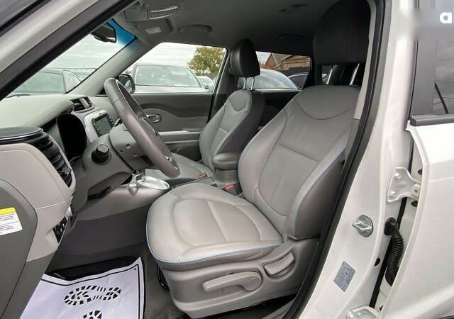 Кіа Soul EV, об'ємом двигуна 0 л та пробігом 116 тис. км за 7800 $, фото 29 на Automoto.ua