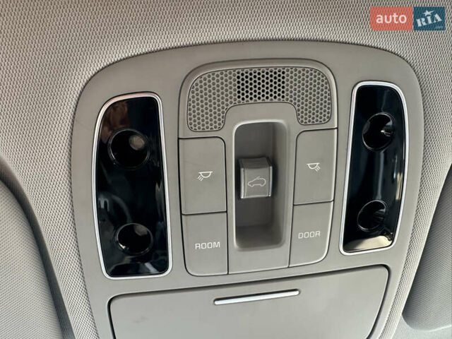 Киа Soul EV 2017 в Тернополе на Automoto.ua Киа Soul EV, объемом двигателя 0 л и пробегом 139 тыс. км за 9200 $, фото 9 на Automoto.ua