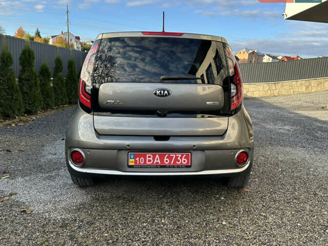Киа Soul EV 2017 в Тернополе на Automoto.ua Киа Soul EV, объемом двигателя 0 л и пробегом 139 тыс. км за 9200 $, фото 2 на Automoto.ua