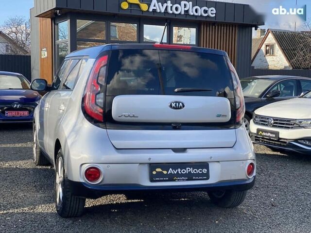 Кіа Soul EV, об'ємом двигуна 0 л та пробігом 113 тис. км за 10700 $, фото 10 на Automoto.ua