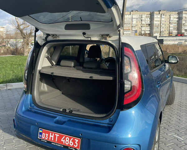Кіа Soul EV, об'ємом двигуна 0 л та пробігом 86 тис. км за 10800 $, фото 13 на Automoto.ua