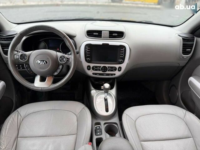 Киа Soul EV, объемом двигателя 0 л и пробегом 138 тыс. км за 10500 $, фото 6 на Automoto.ua