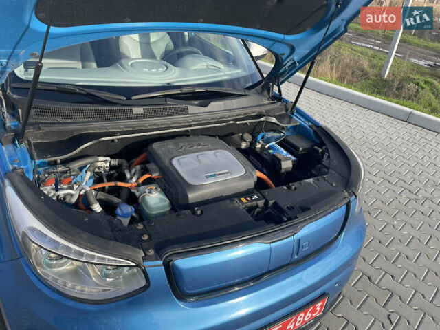 Кіа Soul EV, об'ємом двигуна 0 л та пробігом 86 тис. км за 10800 $, фото 15 на Automoto.ua