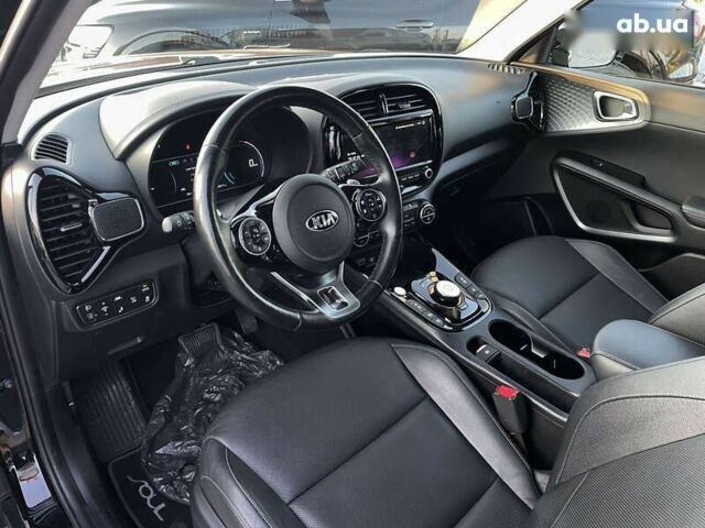 Киа Soul EV, объемом двигателя 0 л и пробегом 122 тыс. км за 17700 $, фото 14 на Automoto.ua