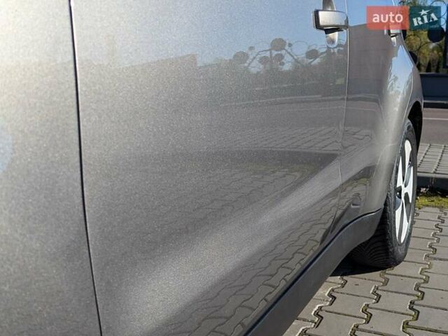 Сірий Кіа Soul EV, об'ємом двигуна 0 л та пробігом 166 тис. км за 5500 $, фото 1 на Automoto.ua