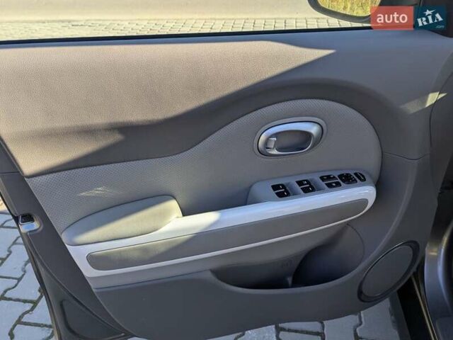 Сірий Кіа Soul EV, об'ємом двигуна 0 л та пробігом 166 тис. км за 5500 $, фото 46 на Automoto.ua