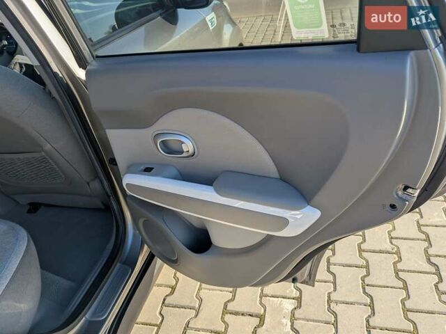 Сірий Кіа Soul EV, об'ємом двигуна 0 л та пробігом 166 тис. км за 5500 $, фото 41 на Automoto.ua