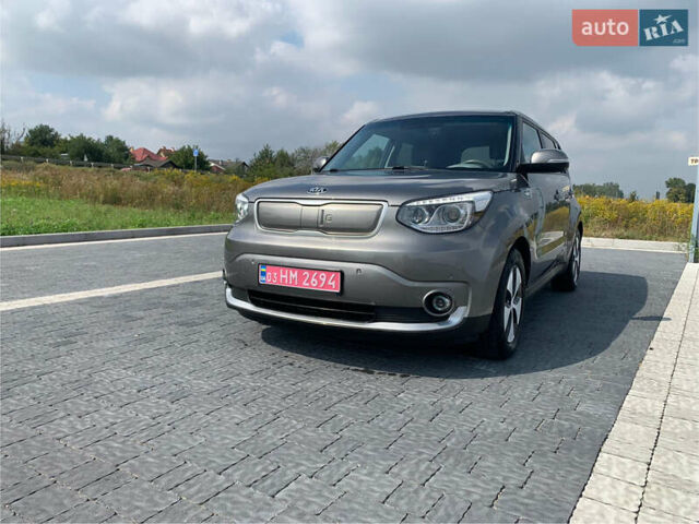 Серый Киа Soul EV, объемом двигателя 0 л и пробегом 174 тыс. км за 9200 $, фото 1 на Automoto.ua