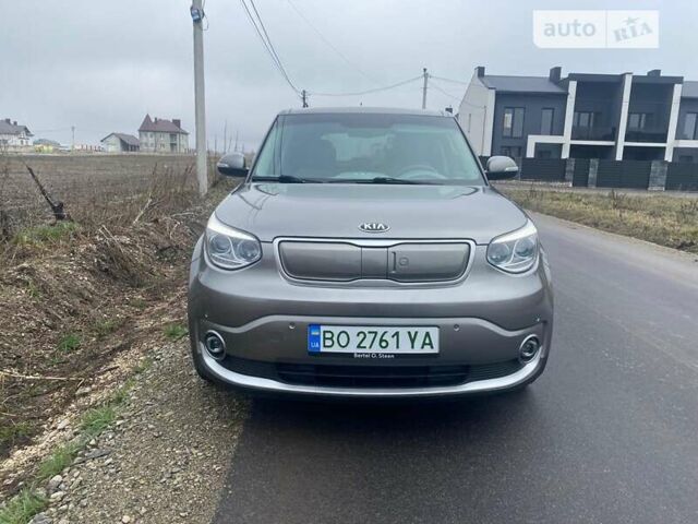 Сірий Кіа Soul EV, об'ємом двигуна 0 л та пробігом 83 тис. км за 8900 $, фото 1 на Automoto.ua